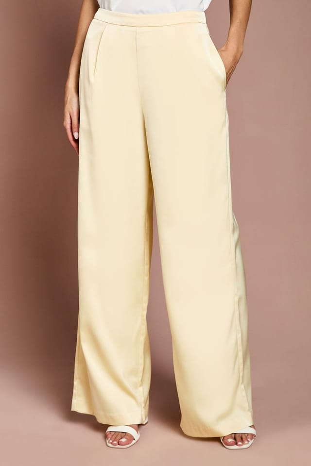 Coast Coast Women's Satin Flare Trouser in Lemon - 2