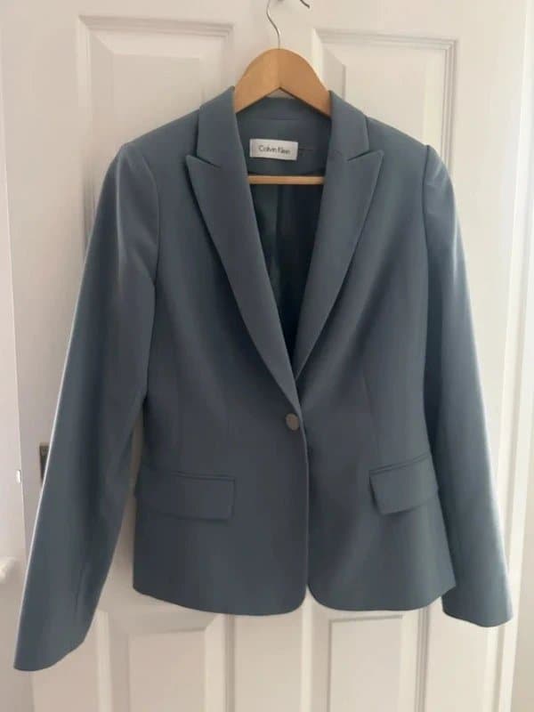 Calvin Klein Petite size 10 pale blue blazer