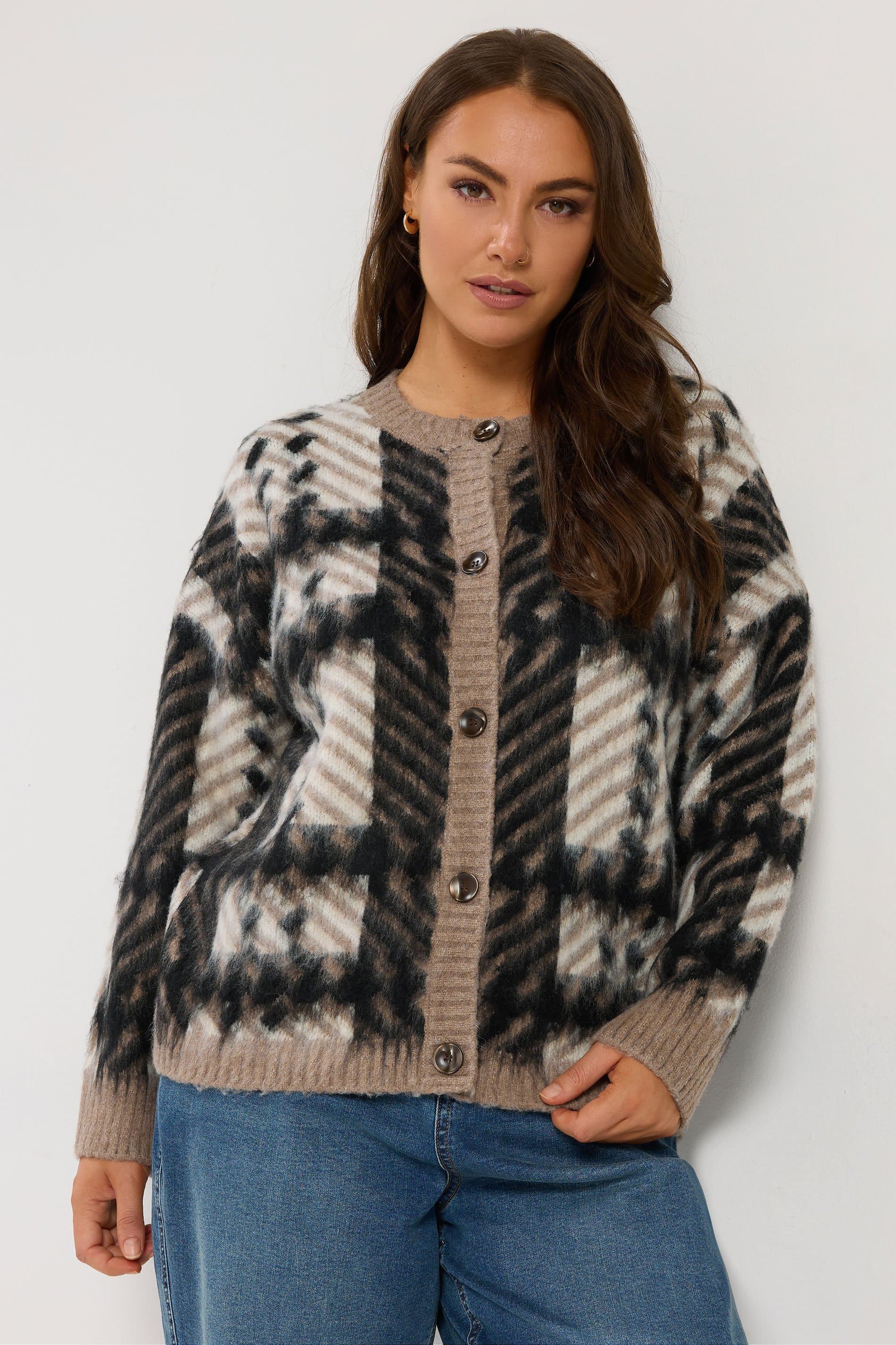 Yours Plus Size Brown Check Crew Neck Cardigan