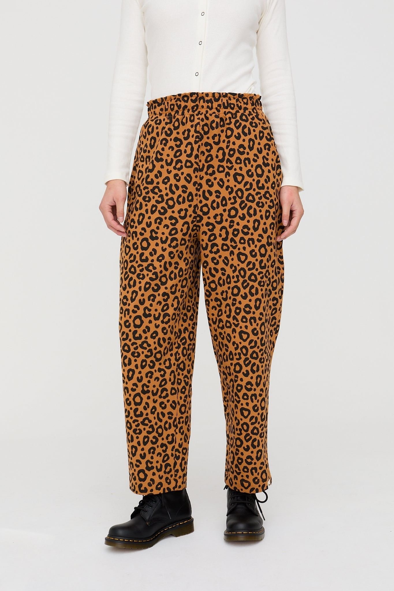 Turtledove London Turtledove London Women's Kate Brown Mini Animal Print Barrel Leg Trousers - 4