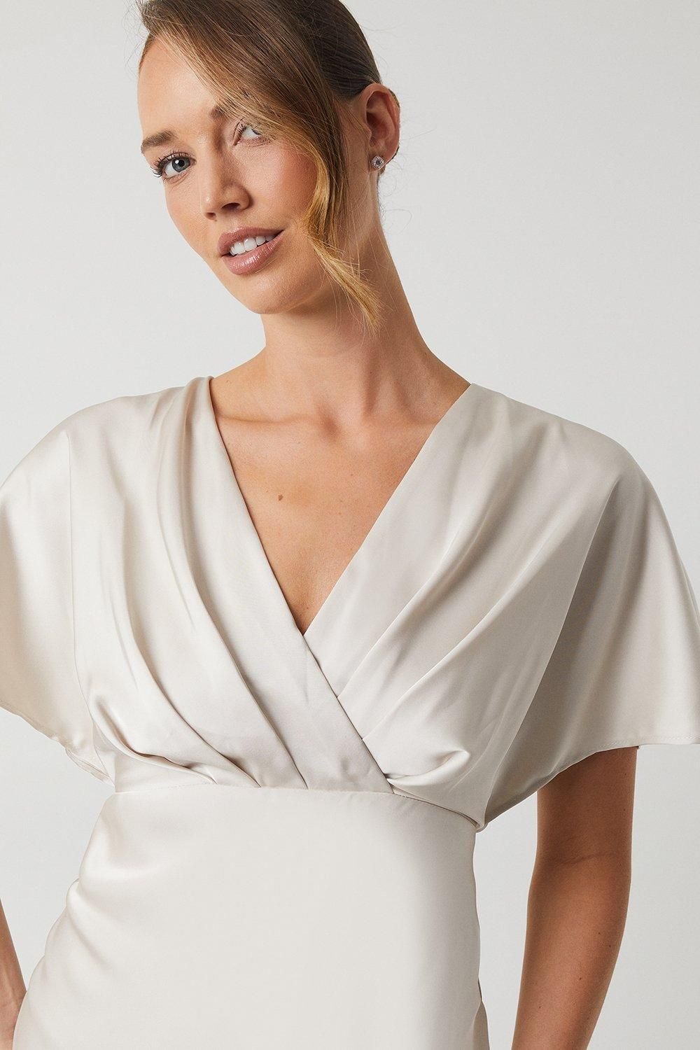 Coast Coast Women's Batwing Sleeve Satin Fishtail Bridesmaid Dress in Champagne - 2