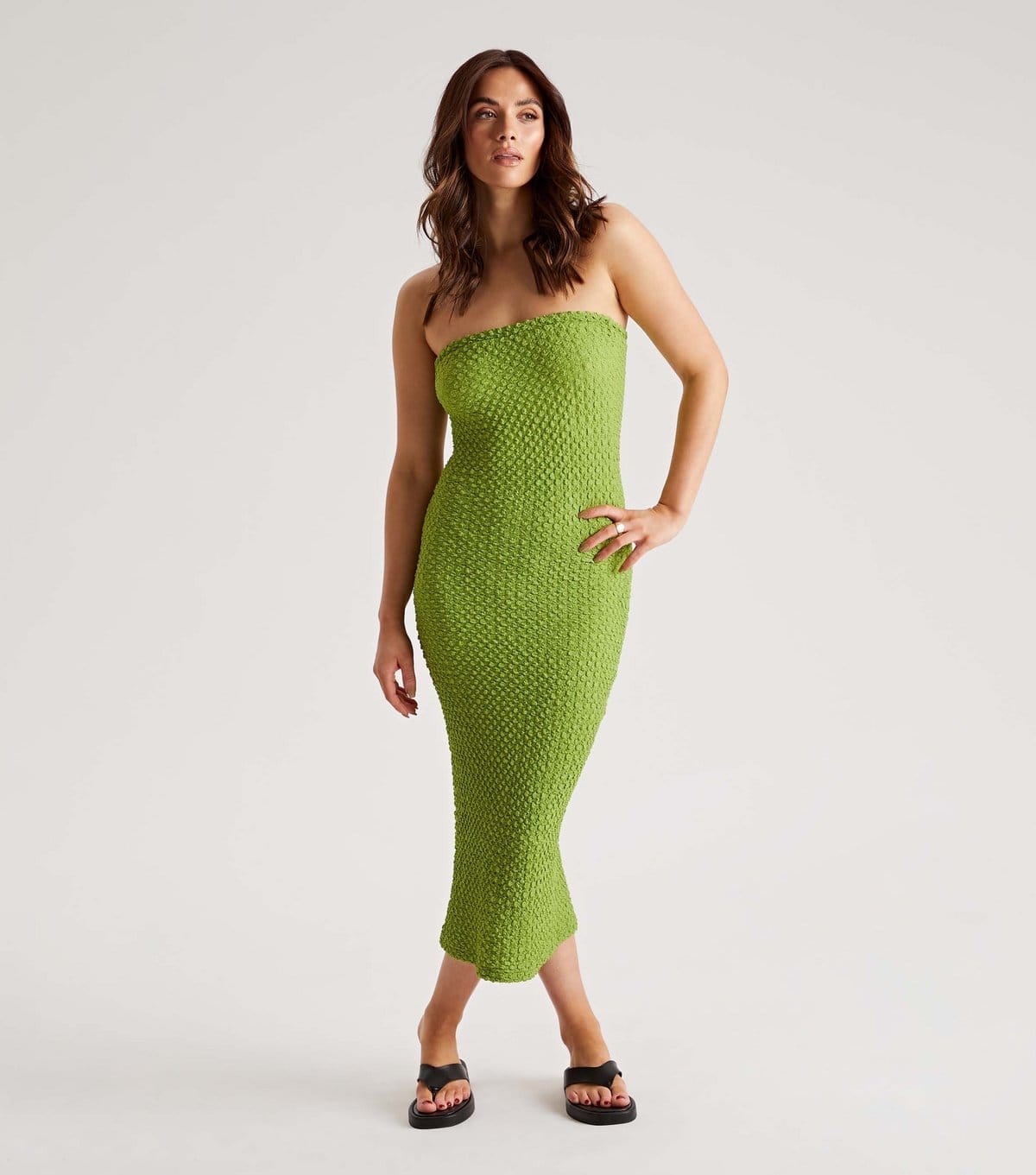 Urban Bliss Women's Light Green Textured Bandeau Midi Dress Urban Bliss New Look - 1