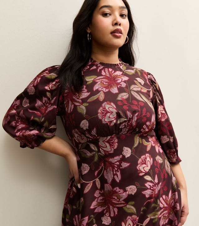 New Look Women's Plus Size Burgundy Floral Cropped Sleeve Midi Dress Curves New Look - 2
