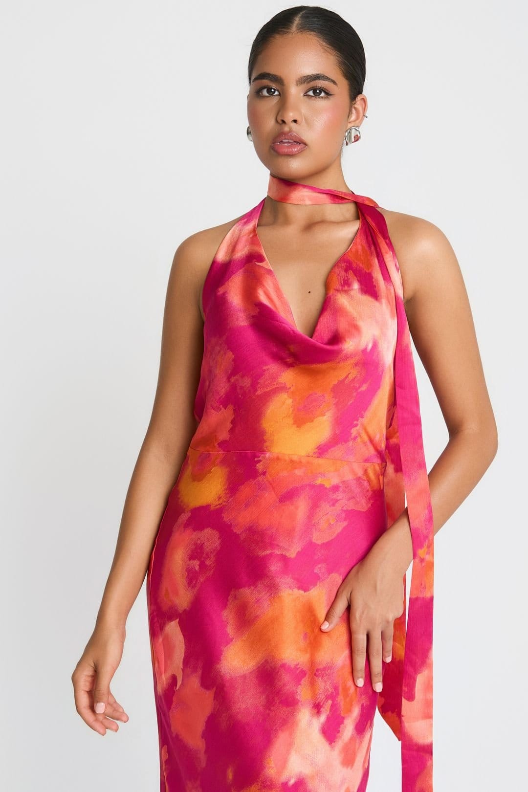 Needs No Label Needs No Label Women's Marble Scarf Neck Maxi Dress in Pink - 4