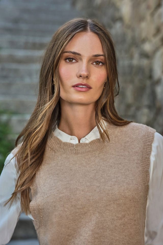 Pure Collection Pure Collection Women's Wool Cashmere Scalloped Tank in Camel - 2
