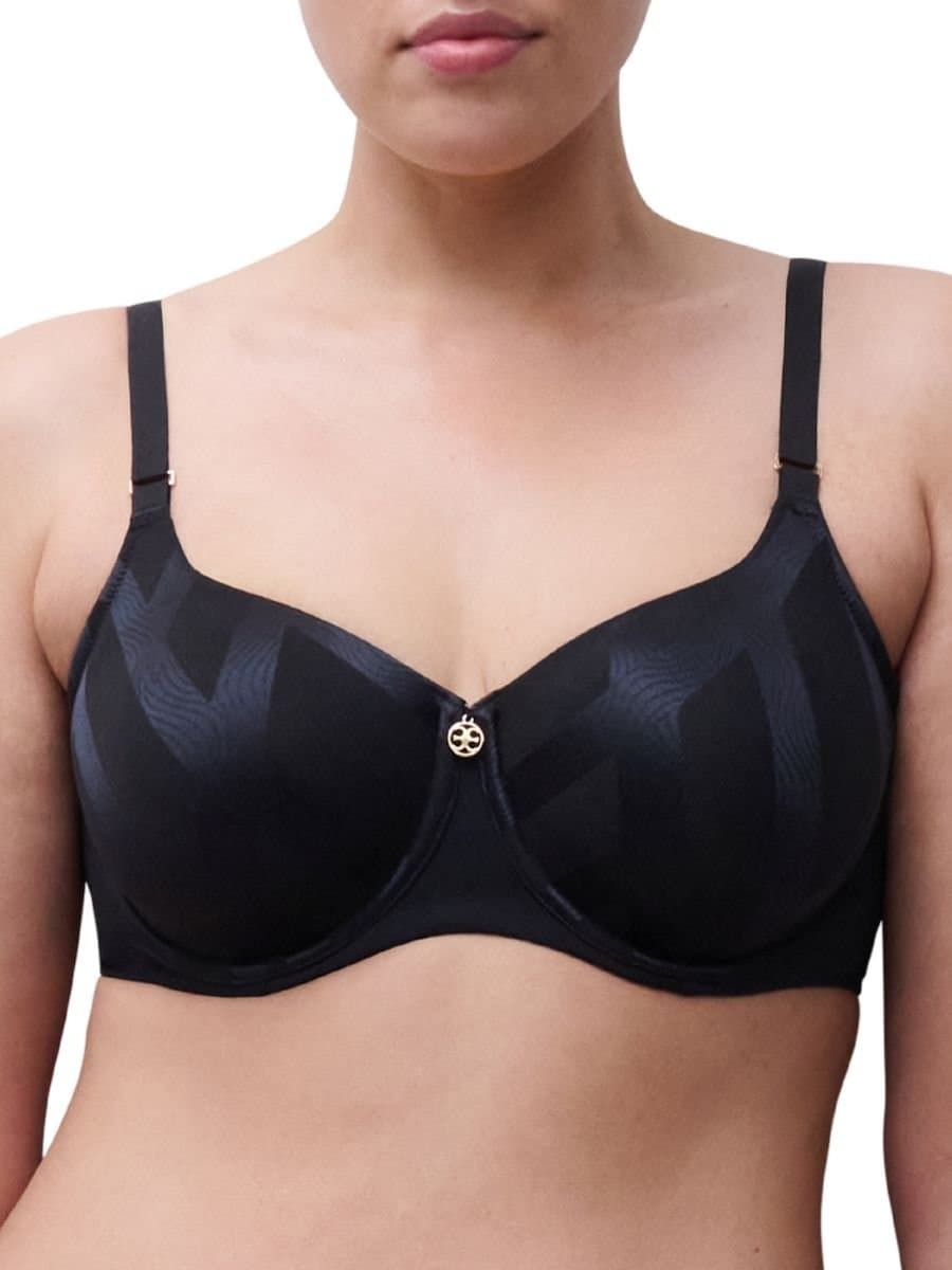 Chantelle Chantelle Women's Glaze Very Covering Moulded Bra in Black