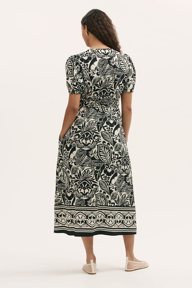 Finery London Finery London Women's Katerina Printed Midi Dress in Black - 3