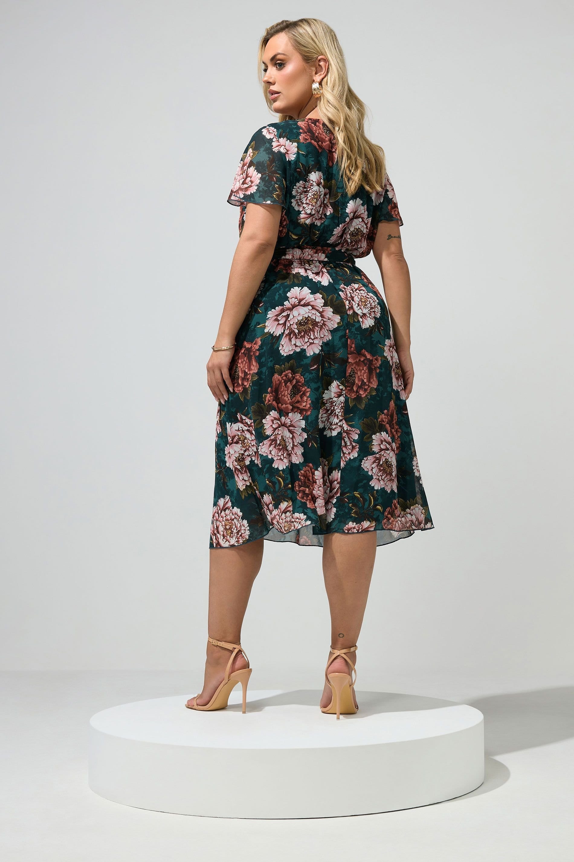 Yours Yours Women's Angel Sleeve Wrap Dress in Dark Green - 4