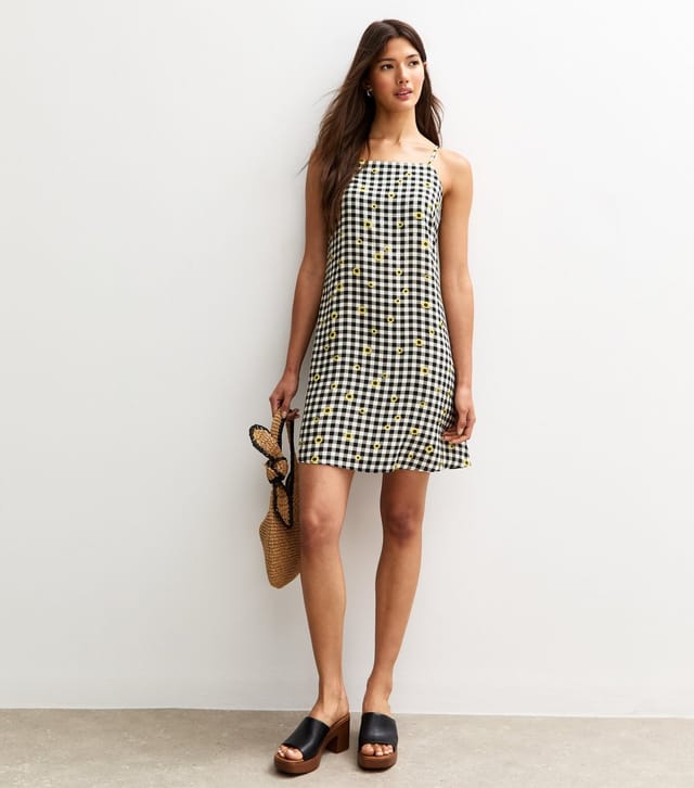 New Look Women's Black Gingham Sunflower Print Mini Shift Dress New Look - 3