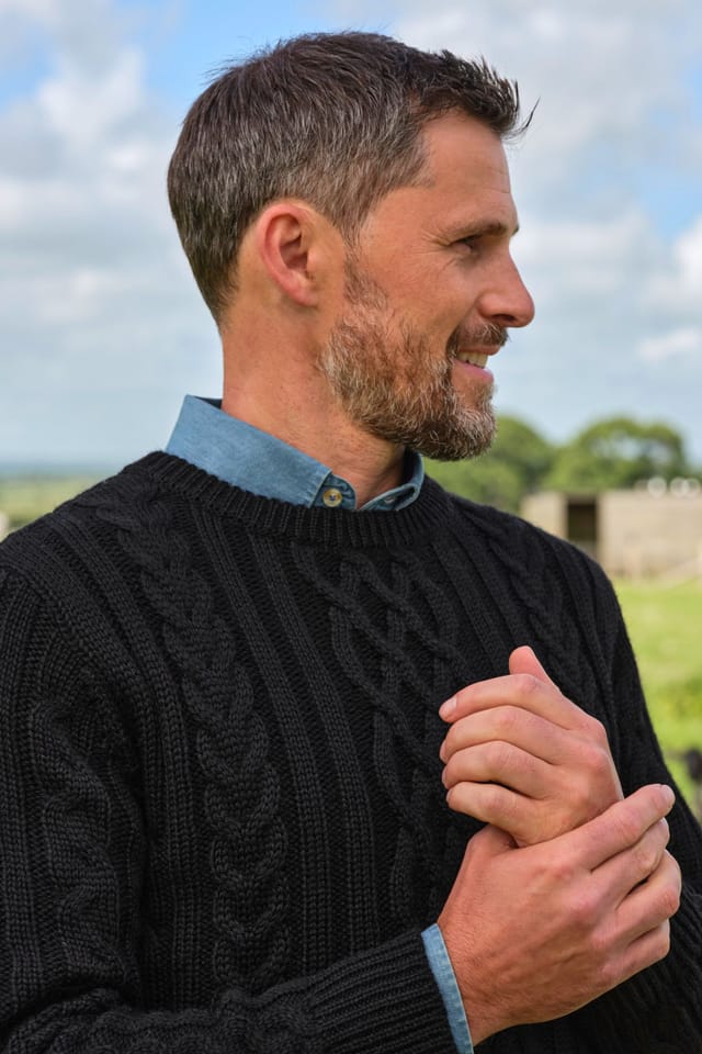 WoolOvers WoolOvers Men's Pure Wool Aran Sweater in Black - 2