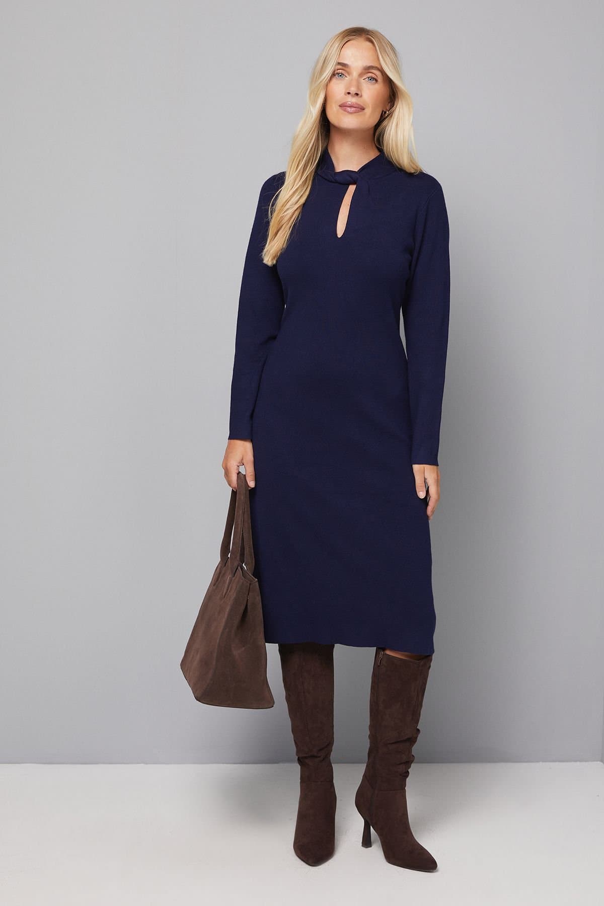 Wallis Wallis Women's Petite Twist Neck Keyhole Knitted Dress in Midnight
