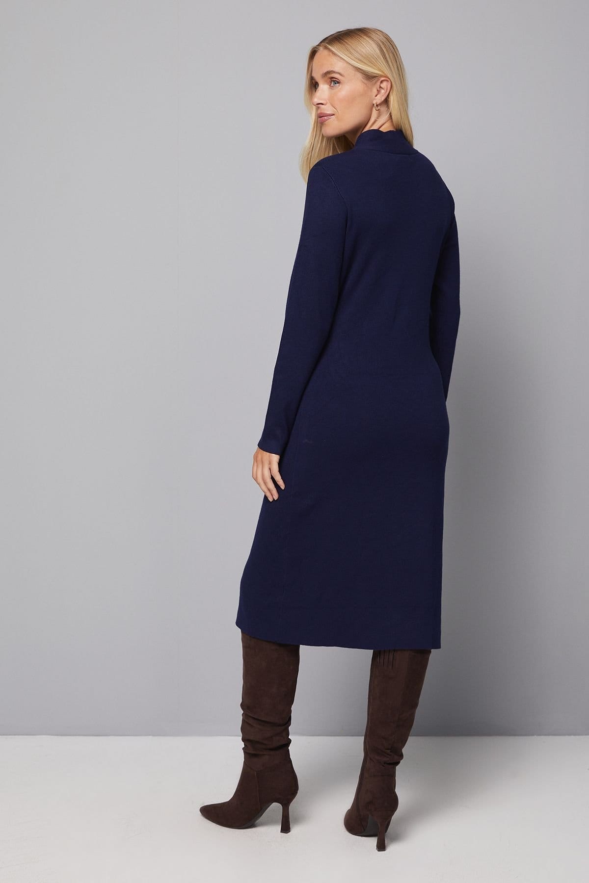 Wallis Wallis Women's Petite Twist Neck Keyhole Knitted Dress in Midnight - 4