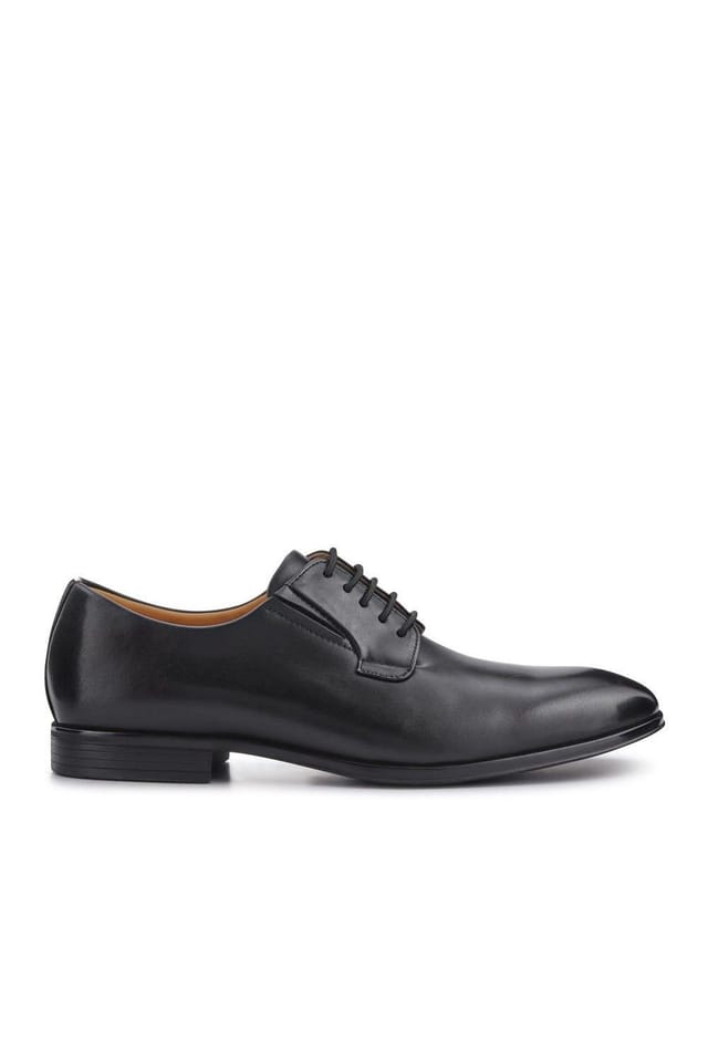 Jones Bootmaker Jones Bootmaker Men's Manson Wide Fit Wax-Finished Leather Oxfords in Black - 2
