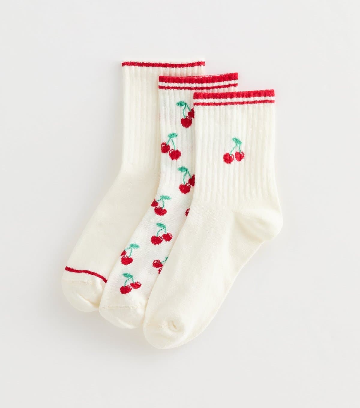 New Look Pack of 3 White Cherry Ribbed Ankle Socks New Look