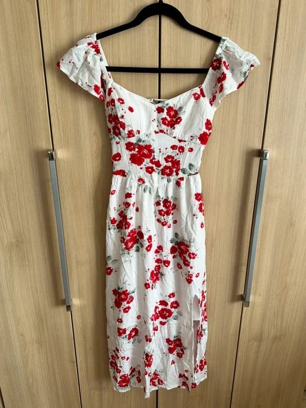 Hollister Floral midi dress