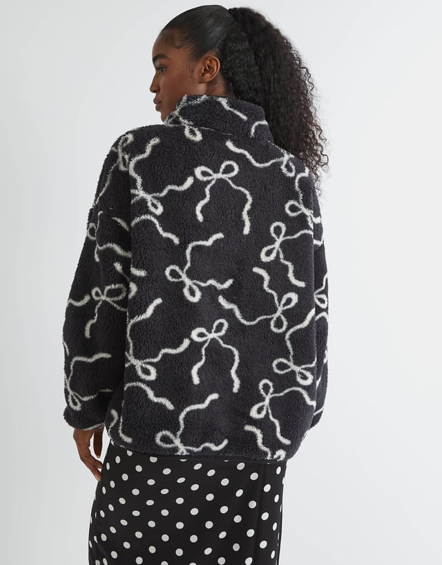 Skinnydip SKINNYDIP Women's Bow Longline Fleece in Black - 2