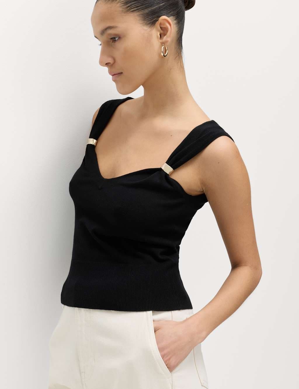 Marks & Spencer M&S Hardware Detail Slim Fit Cropped Knitted Vest Black