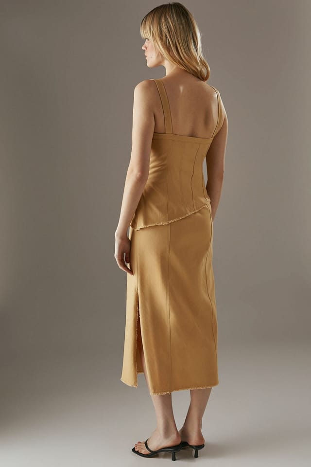 Warehouse Warehouse Women's Buckle Detail Raw Edge seamed Midi Dress in Yellow - 3