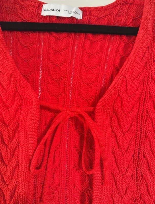 Bershka Bershka Red Knit Crop Top Size Medium