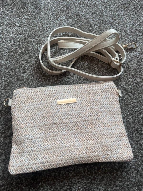 Shein Shein Small Crossbody Bag Beige/Cream