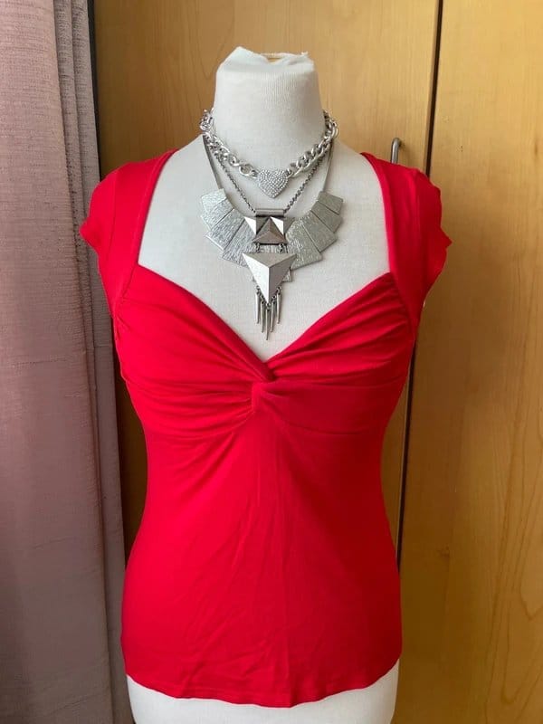 Jane Norman y2k 2000s vintage jane norman red milkmaid babydoll style top cat sleeve tuscan doll bettyboop - 1