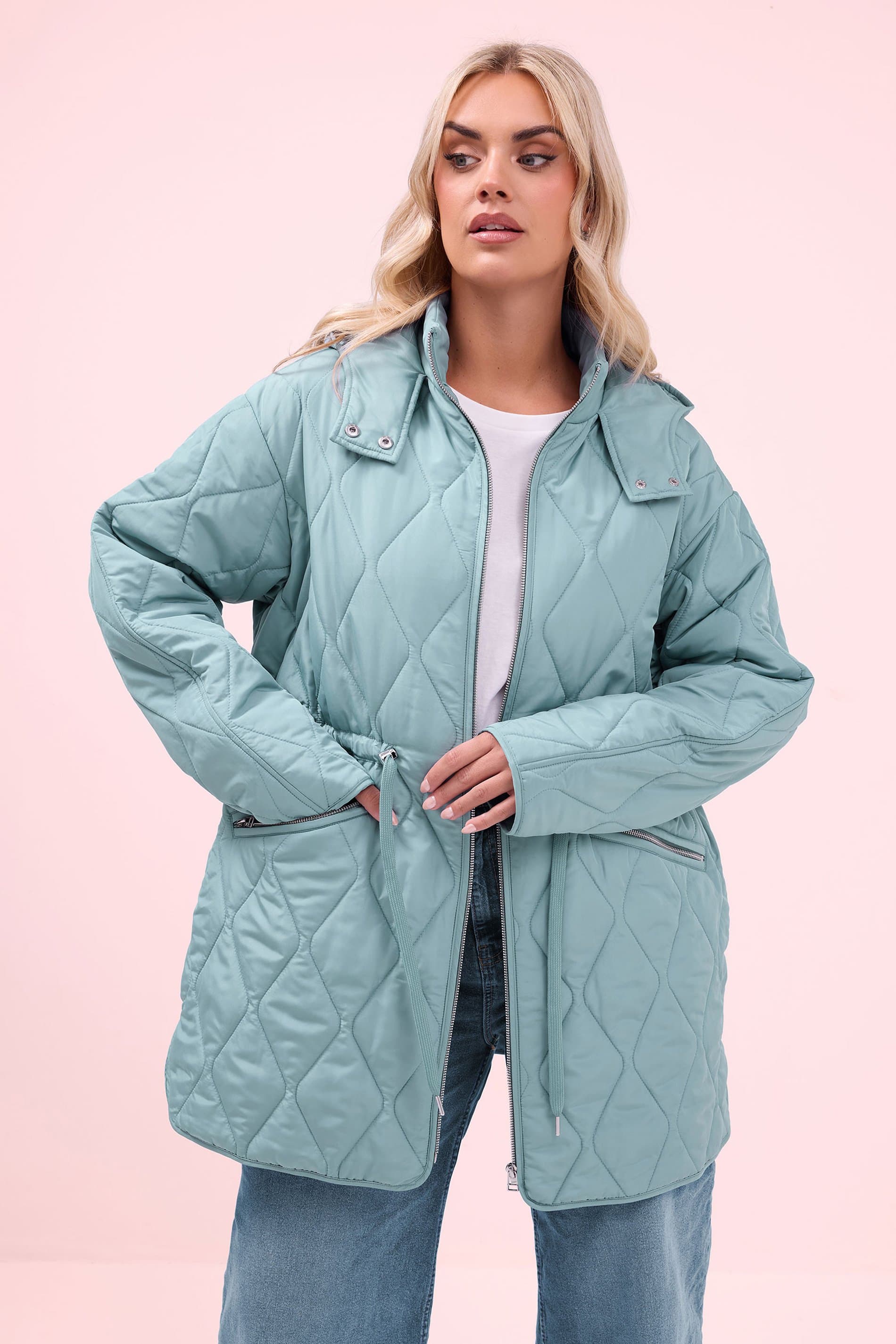 Yours Plus Size Blue Diamond Quilted Lightweight Jacket