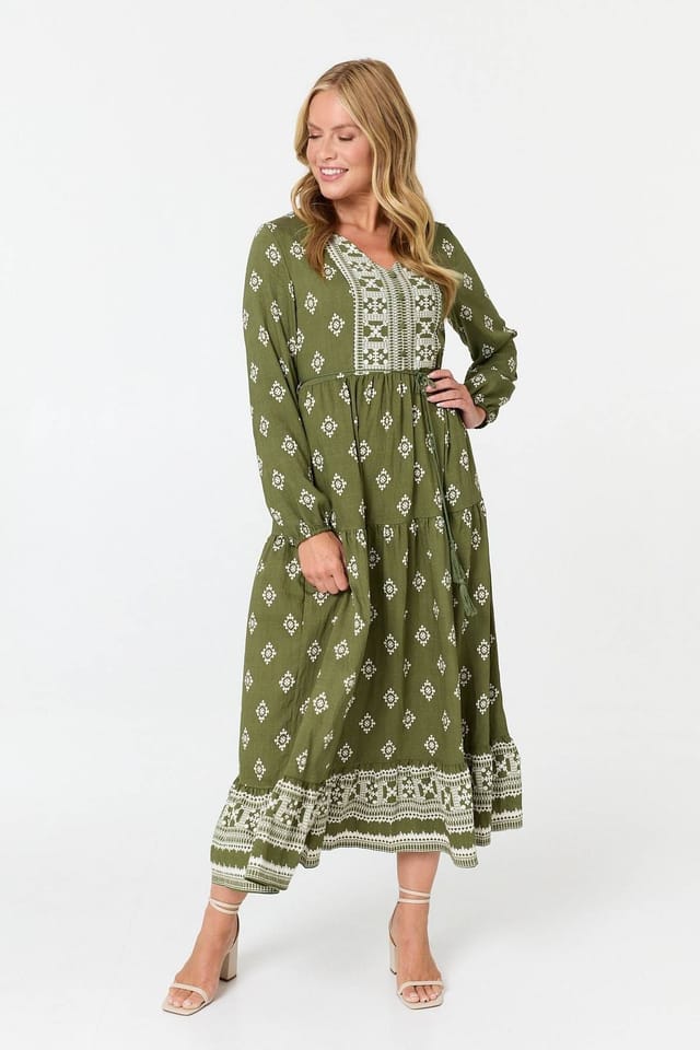 Izabel London Izabel London Women's Printed Long Sleeve Smocked Maxi Dress in Green - 2