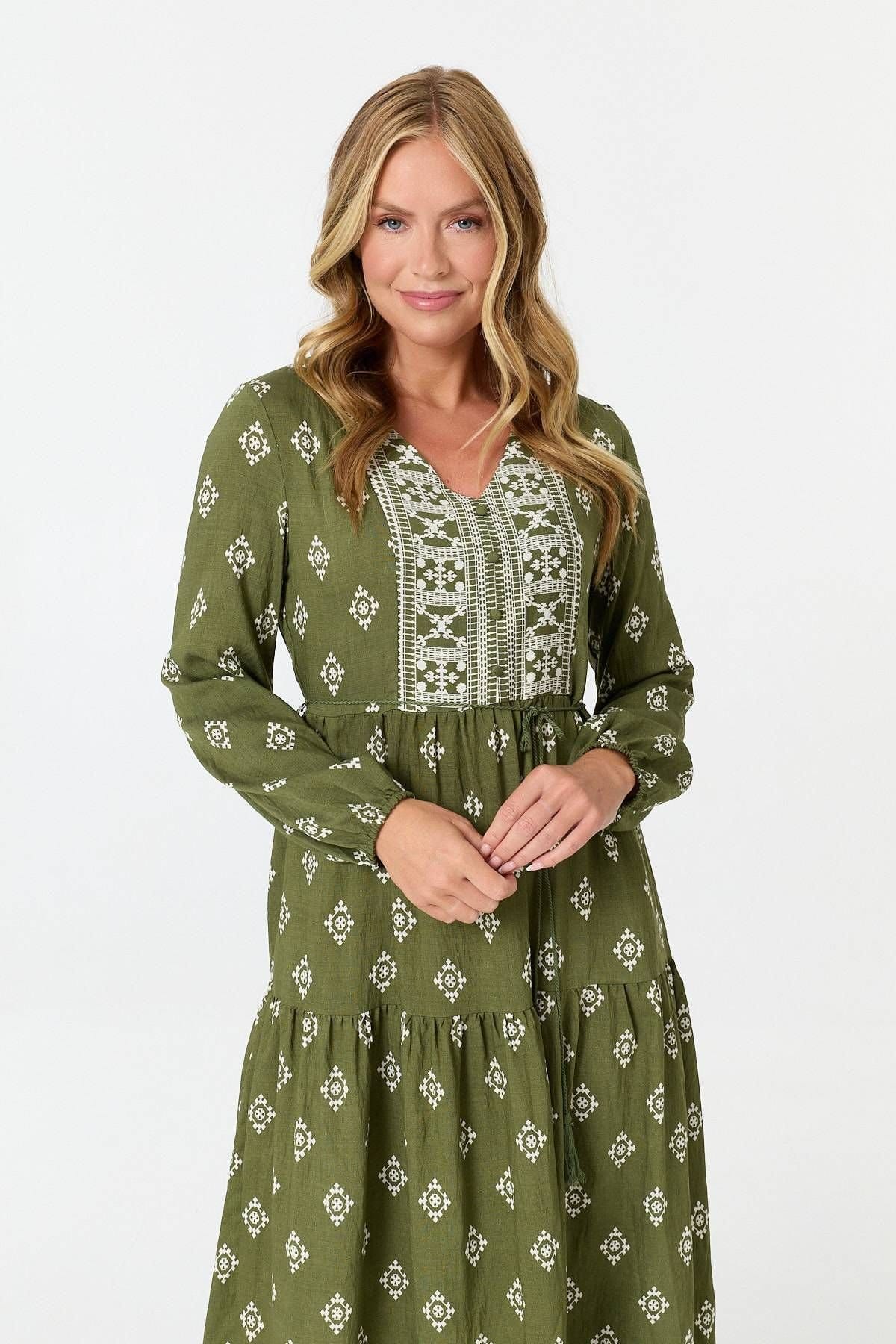 Izabel London Izabel London Women's Printed Long Sleeve Smocked Maxi Dress in Green - 4