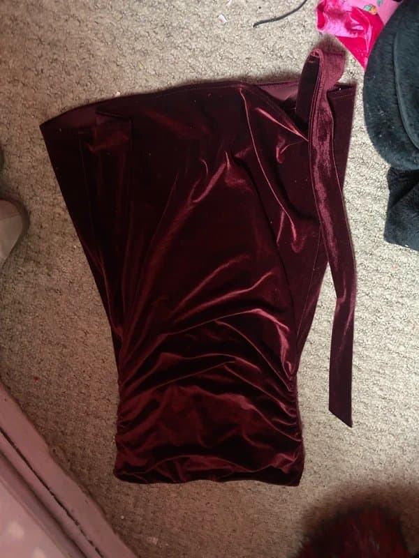 Bershka Burgundy strapless dress